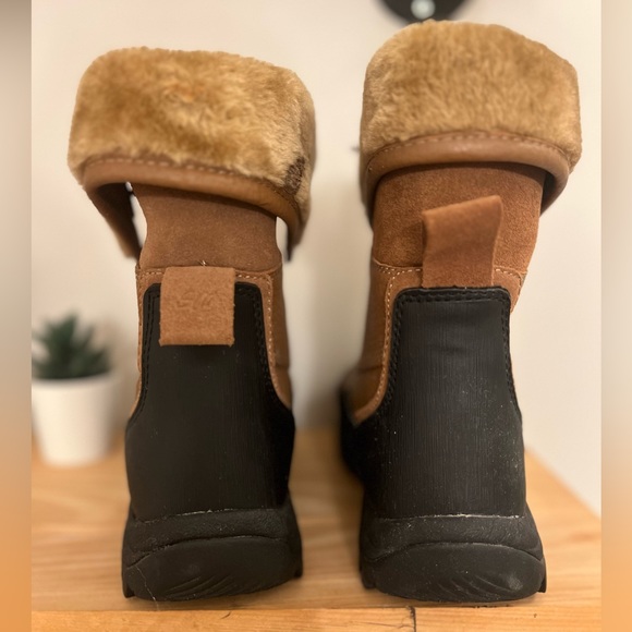 SoftMoc Women’s Shakira Waterproof Winter Boot | Size 8 - Picture 4 of 7